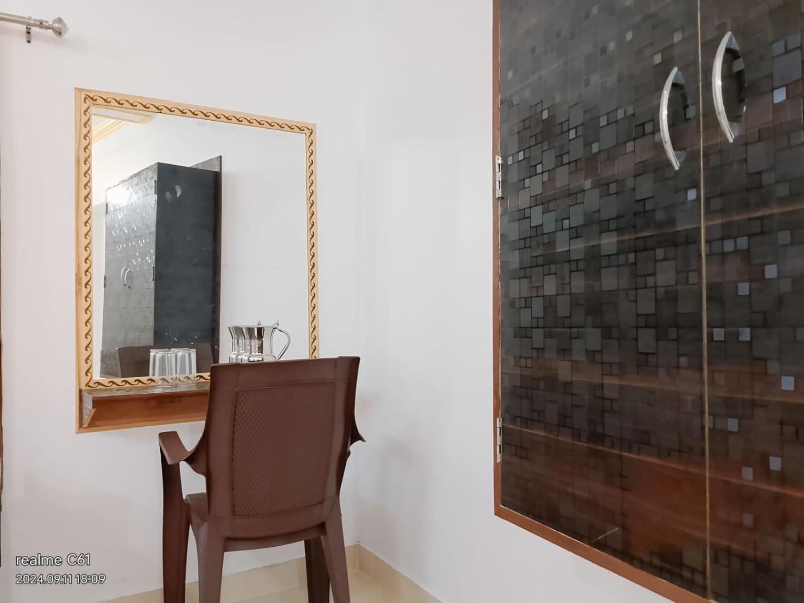 Ganga Paying Guest House Váránasí Pokoj fotografie